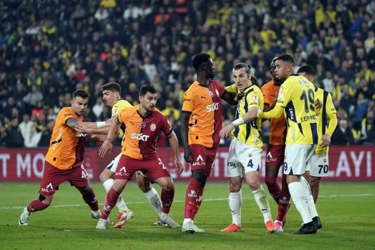 ZİRAAT TÜRKİYE KUPASI: FENERBAHÇE: 1 - GALATASARAY: 2 (MAÇ SONUCU)
