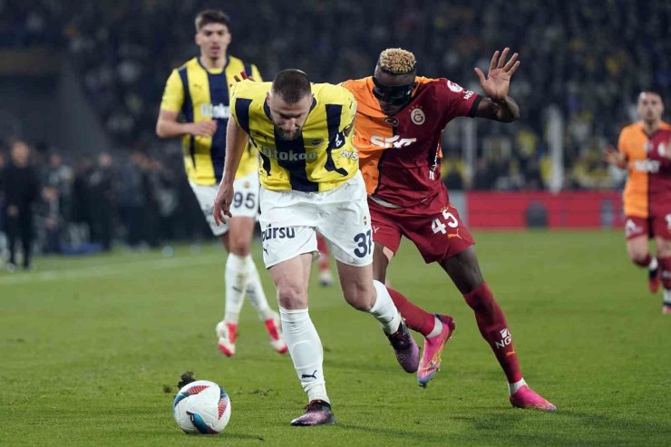 ZİRAAT TÜRKİYE KUPASI: FENERBAHÇE: 1 - GALATASARAY: 2 (MAÇ SONUCU)