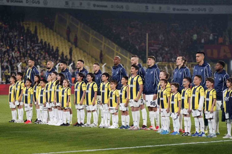 ZİRAAT TÜRKİYE KUPASI: FENERBAHÇE: 0 - GALATASARAY: 1 (MAÇ DEVAM EDİYOR)