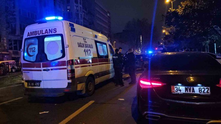 ŞİŞLİ’DE EĞLENCE MEKANINDA SİLAHLAR KONUŞTU: 2 YARALI