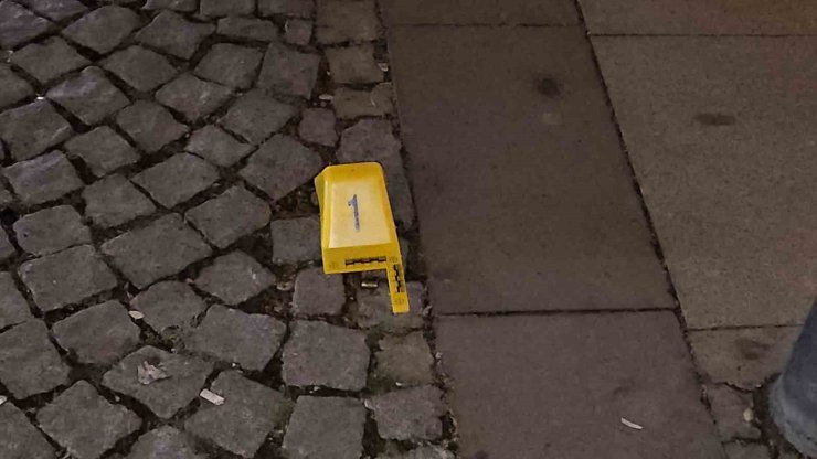ŞİŞLİ’DE EĞLENCE MEKANINDA SİLAHLAR KONUŞTU: 2 YARALI