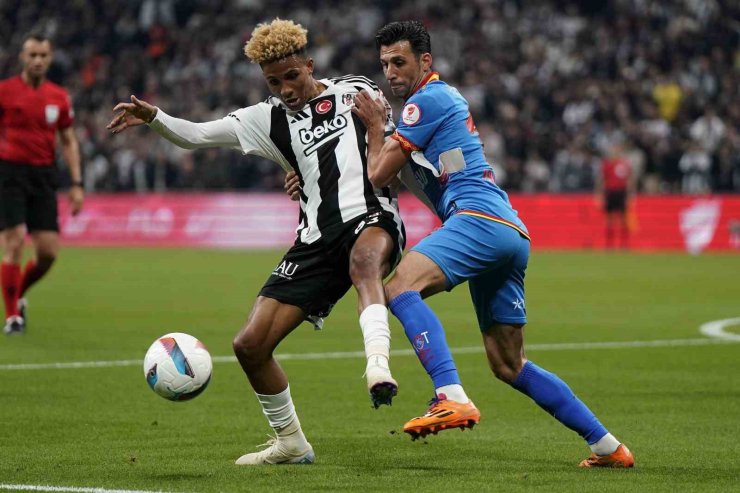 ZİRAAT TÜRKİYE KUPASI: BEŞİKTAŞ: 1 - GÖZTEPE: 1 (İLK YARI)