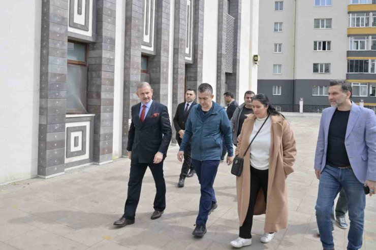 ESENYURT’A YENİ EĞİTİM YATIRIMI: 24 DERSLİKLİ OKUL PROJESİ BAŞLIYOR