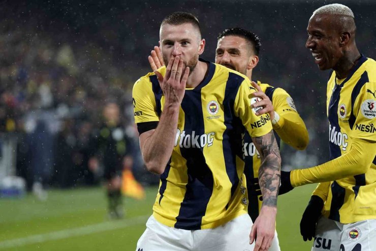 MİLAN SKRİNİAR, ÜST ÜSTE 2 LİG MAÇINDA GOL SEVİNCİ YAŞADI