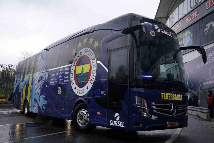 FENERBAHÇE STADA GELDİ