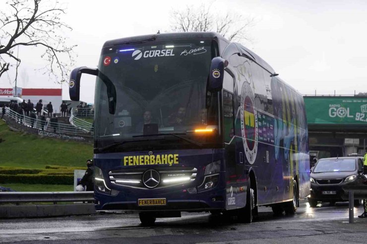 FENERBAHÇE STADA GELDİ