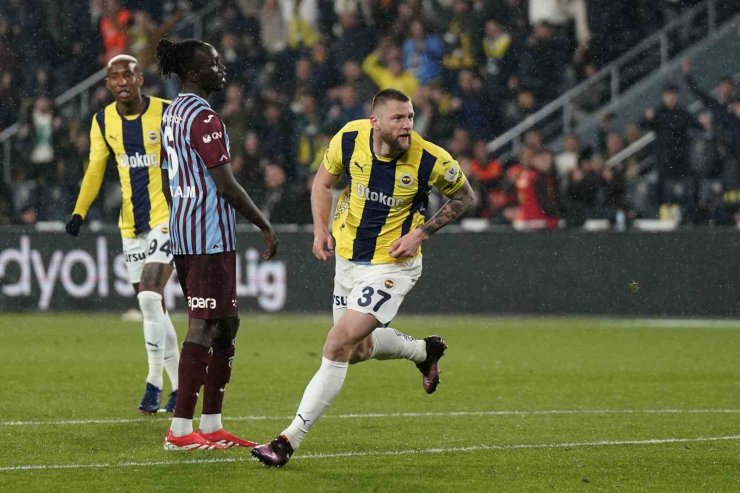 TRENDYOL SÜPER LİG: FENERBAHÇE: 4 - TRABZONSPOR: 1 (MAÇ SONUCU)
