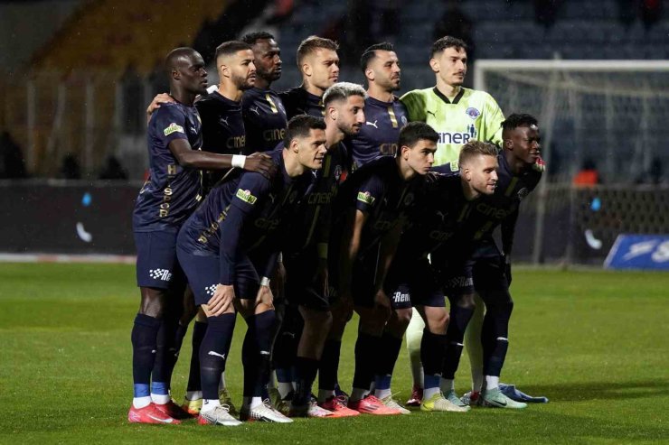 TRENDYOL SÜPER LİG: KASIMPAŞA: 1 - BEŞİKTAŞ: 0 (MAÇ DEVAM EDİYOR)