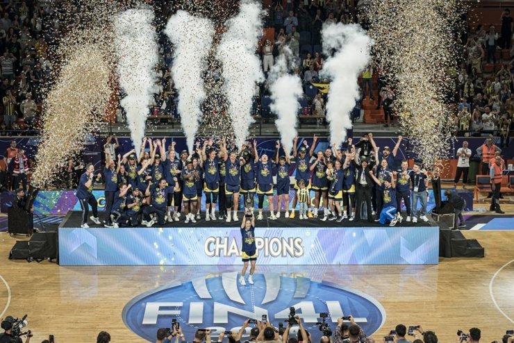 KADINLAR EUROLEAGUE’DE 6’LI FİNAL BAŞLIYOR