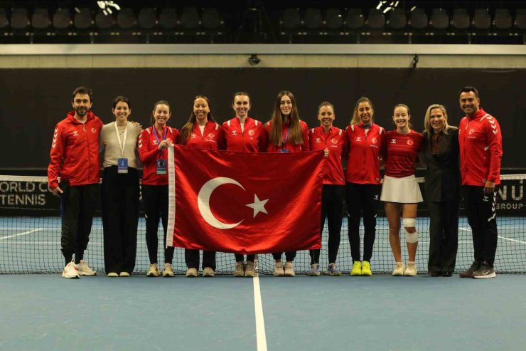 A MİLLİ KADIN TENİS TAKIMI, FRANSA’YI MAĞLUP ETTİ