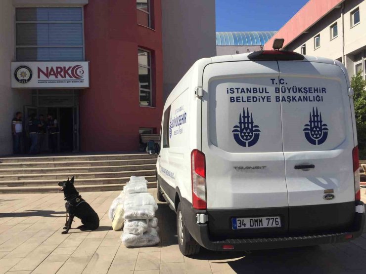 UYUŞTURUCU, GÖÇMEN KAÇAKÇILIĞI: İBB LOGOSUYLA İLLEGAL SALTANAT