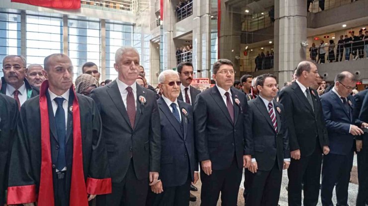 ŞEHİT SAVCI MEHMET SELİM KİRAZ ÖLÜMÜNÜN 10’UNCU YIL DÖNÜMÜNDE ADLİYEDE ANILDI