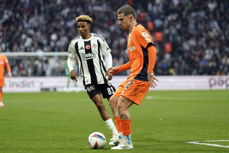TRENDYOL SÜPER LİG: BEŞİKTAŞ: 0 - BAŞAKŞEHİR: 0 (İLK YARI)
