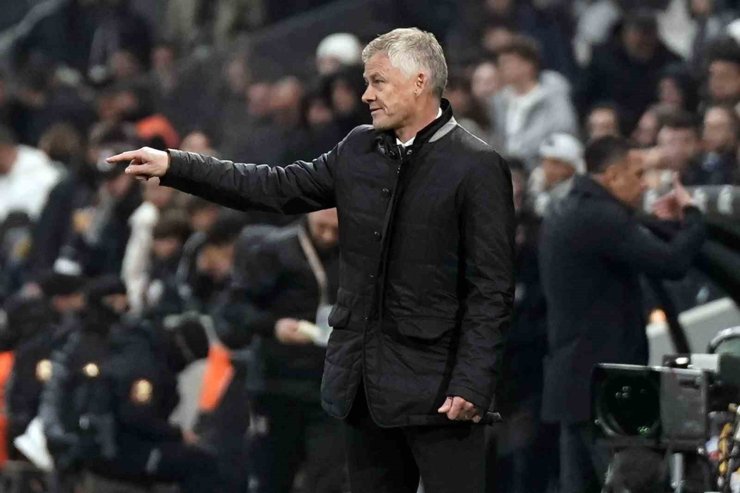 TRENDYOL SÜPER LİG: BEŞİKTAŞ: 0 - BAŞAKŞEHİR: 2 (MAÇ SONUCU)
