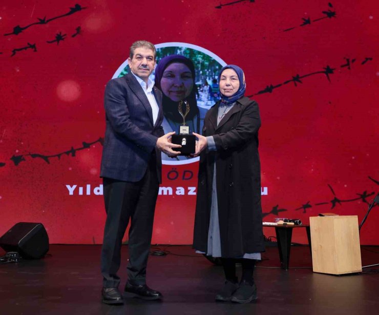 5. ESENLER ÖYKÜ GÜNLERİ’NDE "ONUR ÖDÜLLERİ" SAHİPLERİNİ BULDU