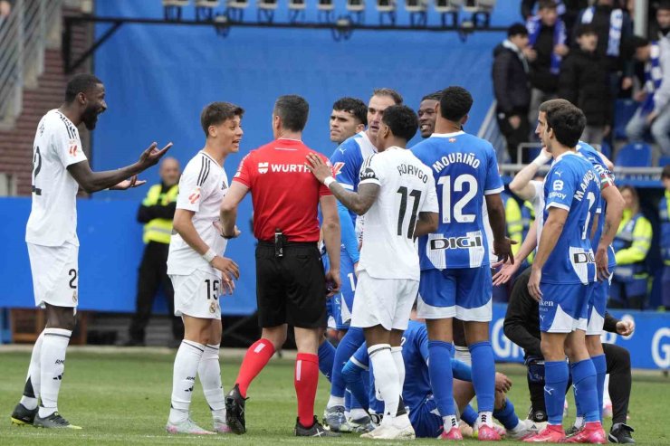 REAL MADRİD DEPLASMANDA DEPORTİVO ALAVES’İ 1-0 MAĞLUP ETTİ