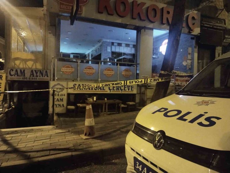 ÜSKÜDAR’DA KOMŞU TARTIŞMASI CİNAYETLE SONUÇLANDI: 1 ÖLÜ