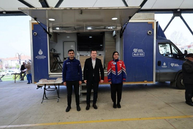 SİLİVRİ BELEDİYESİ’NDEN DEĞİRMENKÖY’DE ÇİFTÇİLERE AYÇİÇEK TOHUMU DESTEĞİ