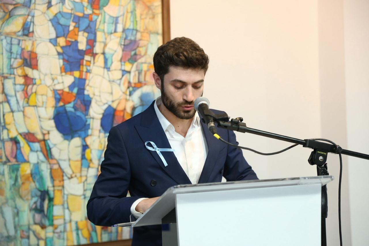 eof8adjkrmtb6hipcnwg3sag.jpg