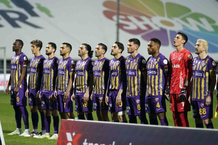 TRENDYOL SÜPER LİG: EYÜPSPOR: 1 - ADANA DEMİRSPOR: 0 (MAÇ DEVAM EDİYOR)