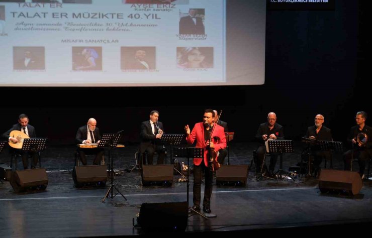 TALAT ER, MÜZİK KARİYERİNİN 40. YILINI BÜYÜKÇEKMECE’DE KUTLADI