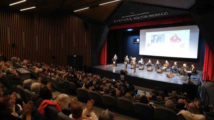 TALAT ER, MÜZİK KARİYERİNİN 40. YILINI BÜYÜKÇEKMECE’DE KUTLADI