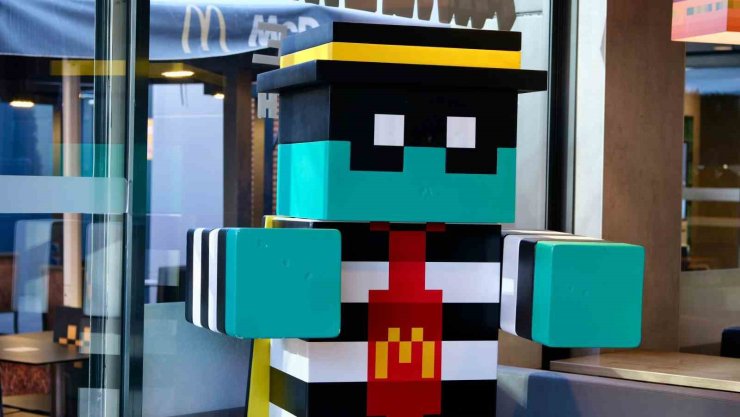 MİNECRAFT MACERASI MCDONALD’S TÜRKİYE’DE