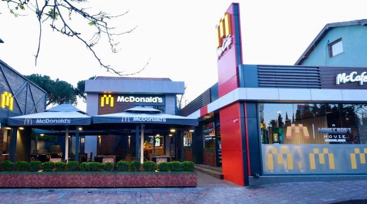 MİNECRAFT MACERASI MCDONALD’S TÜRKİYE’DE