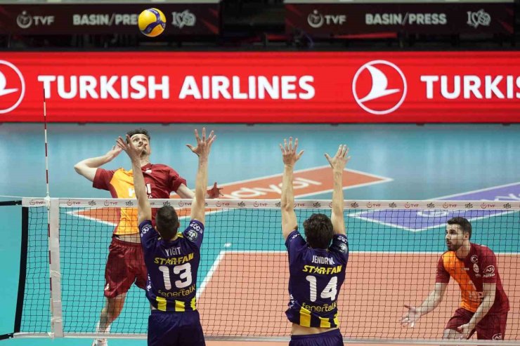 EFELER LİGİ’NDE İKİNCİ FİNALİST GALATASARAY