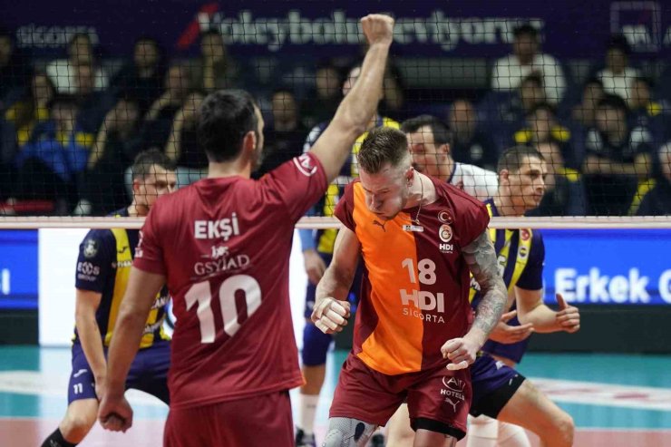 EFELER LİGİ’NDE İKİNCİ FİNALİST GALATASARAY