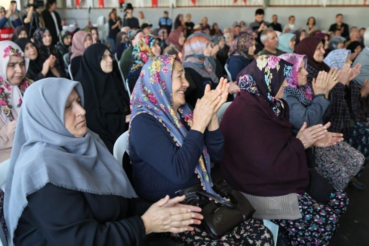 SİLİVRİ’DE TABAN GÜBRESİ DAĞITIM TÖRENİ DÜZENLENDİ
