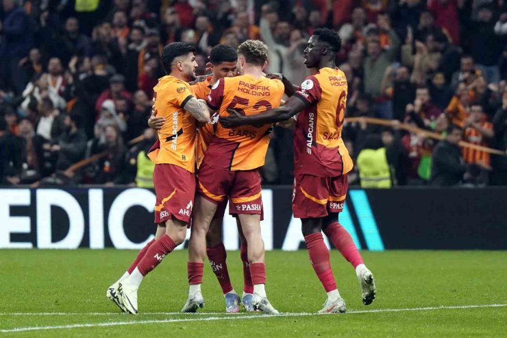 TRENDYOL SÜPER LİG: GALATASARAY: 1 - BODRUM FK: 0 (İLK YARI)