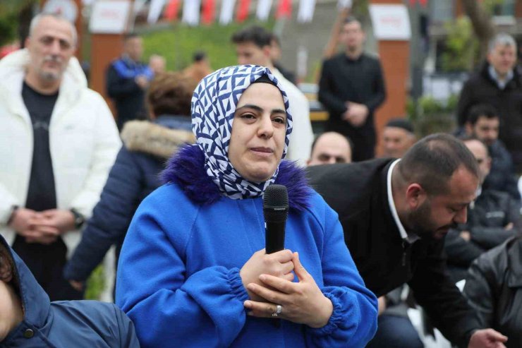KAĞITHANE’DE AK PARTİ ’VATANDAŞ SORUYOR, BAŞKAN CEVAPLIYOR’ PROGRAMI DÜZENLEDİ