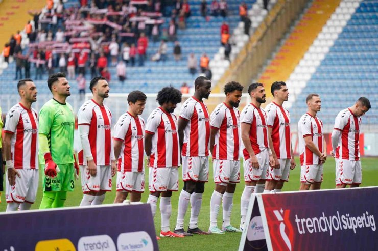 TRENDYOL SÜPER LİG: KASIMPAŞA: 1 - SİVASSPOR: 0 (MAÇ DEVAM EDİYOR)