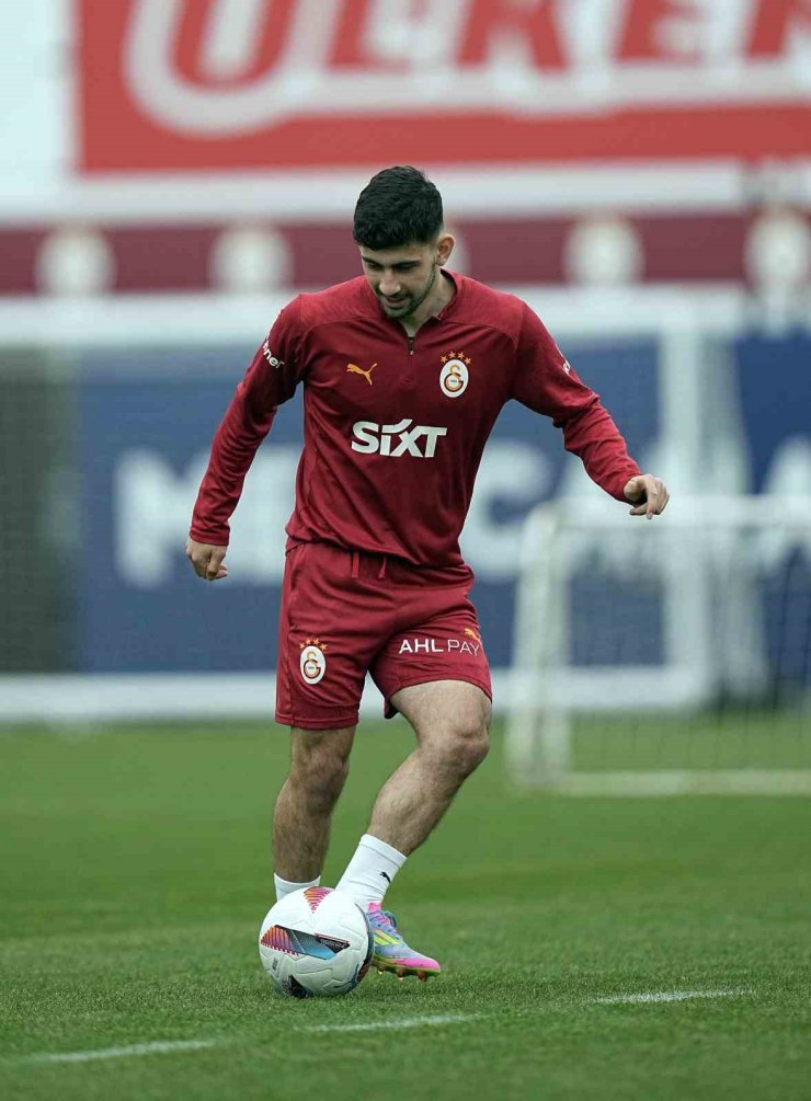 GALATASARAY, KONYASPOR MAÇI HAZIRLIKLARINA DEVAM ETTİ