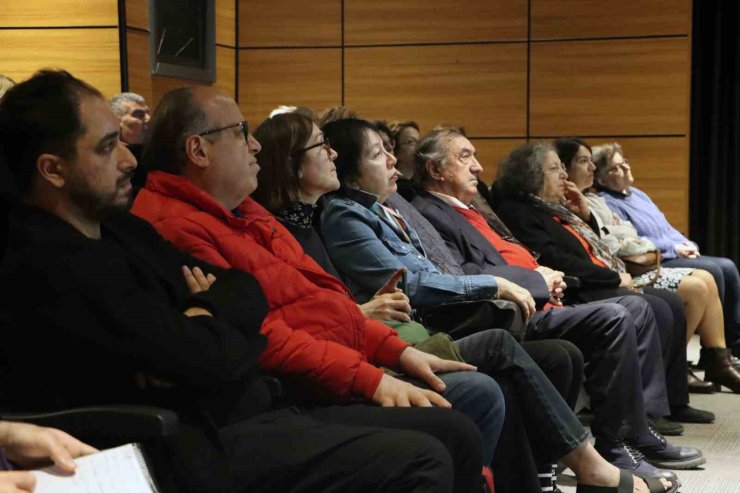 İNSANIN DOĞAYLA İLİŞKİSİ MALTEPE’DE MASAYA YATIRILDI: ‘FELAKETLER ÇAĞINDA FELSEFE’