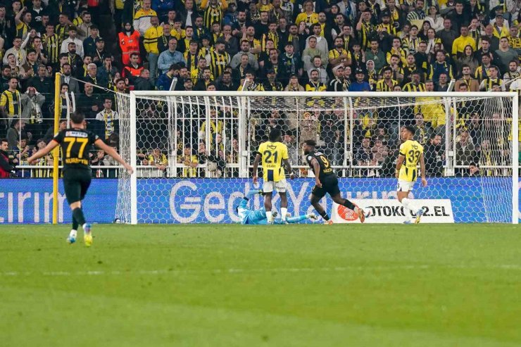 TRENDYOL SÜPER LİG: FENERBAHÇE: 3 - KAYSERİSPOR: 3 (MAÇ SONUCU)