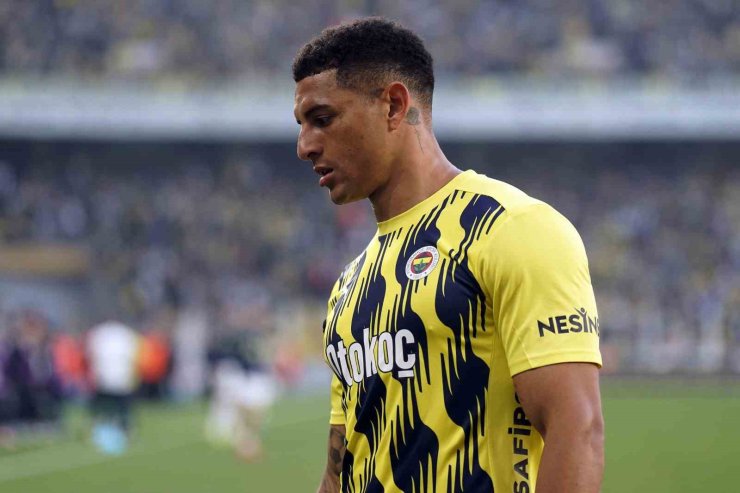 TRENDYOL SÜPER LİG: FENERBAHÇE: 0 - KAYSERİSPOR: 1 (MAÇ DEVAM EDİYOR)