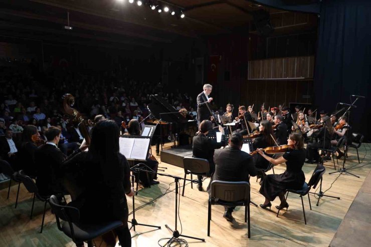 KARTAL’DA GENÇ YETENEKLERDEN KONSER