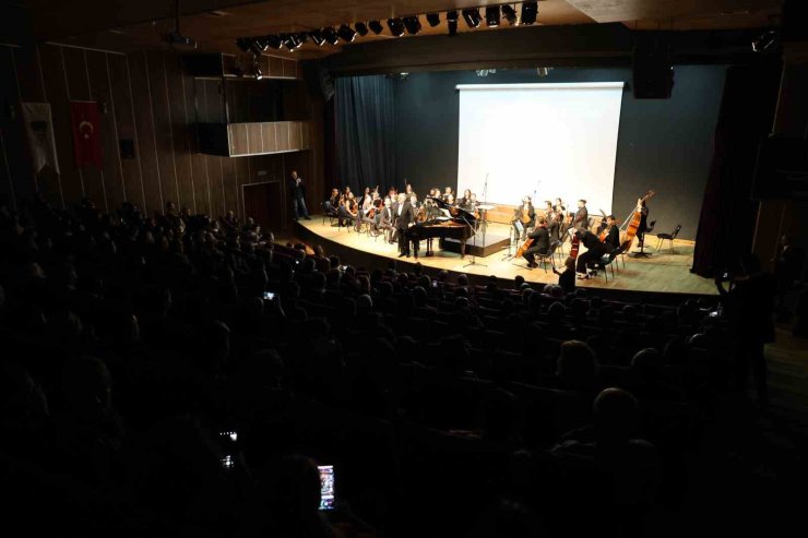 KARTAL’DA GENÇ YETENEKLERDEN KONSER