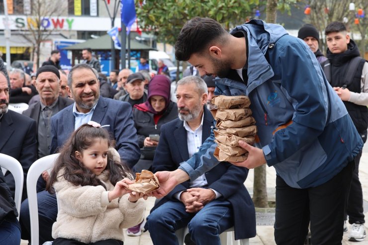 BAŞKAN DURSUN, VATANDAŞLARIN SORULARINI YANITLADI