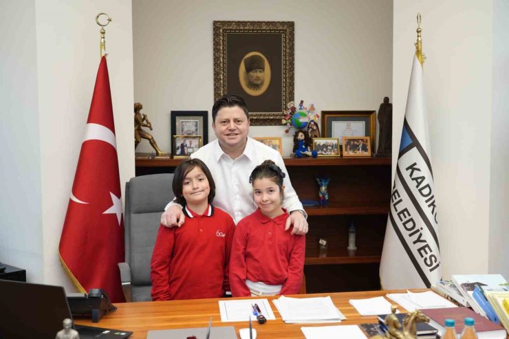 BAŞKANLIK KOLTUĞU ÇOCUKLARA EMANET