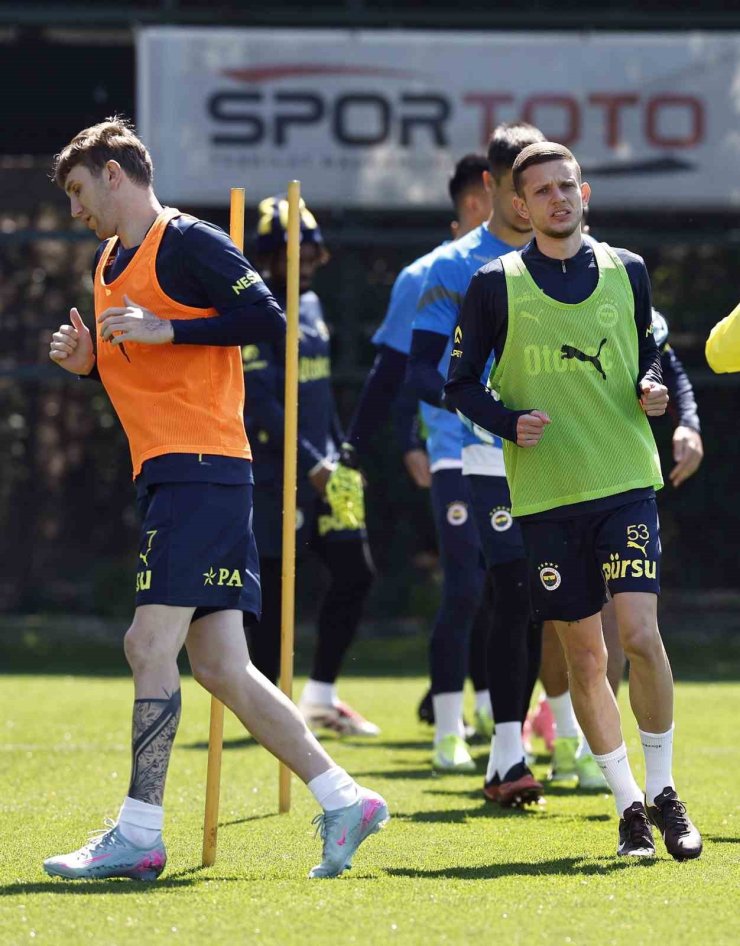 FENERBAHÇE, GAZİANTEP FK MAÇI HAZIRLIKLARINA DEVAM ETTİ