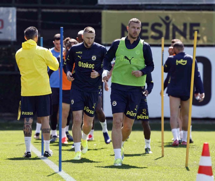 FENERBAHÇE, GAZİANTEP FK MAÇI HAZIRLIKLARINA DEVAM ETTİ