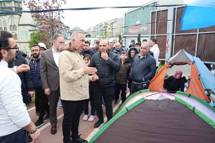 SULTANGAZİ BELEDİYESİ DEPREM SONRASI TÜM EKİPLERİ İLE SAHADA