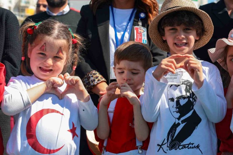ÇOCUKLARA 23 NİSAN HEDİYESİ: ‘MALTEPE ÇOCUK TARIM PARKI’ AÇILDI