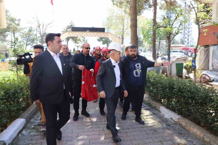 BÜYÜKÇEKMECE’DE DEPREM İÇİN TEYAKKUZA GEÇİLDİ