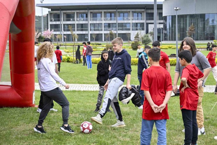 TFF 23 NİSAN ULUSAL EGEMENLİK VE ÇOCUK BAYRAMI ŞENLİĞİ, RİVA’DA GERÇEKLEŞTİRİLDİ