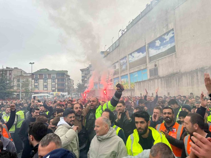 METRO İSTANBUL ÇALIŞANLARI GREVE GİDİYOR