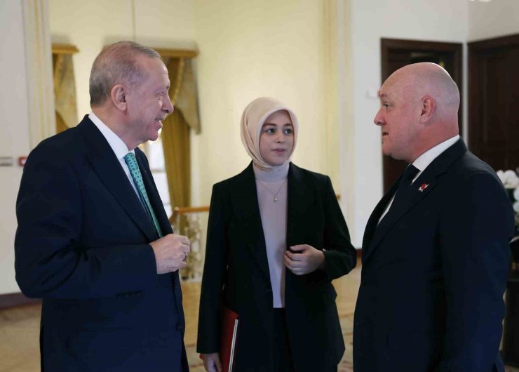 CUMHURBAŞKANI ERDOĞAN, YENİ ZELANDA BAŞBAKANI LUXON’U KABUL ETTİ